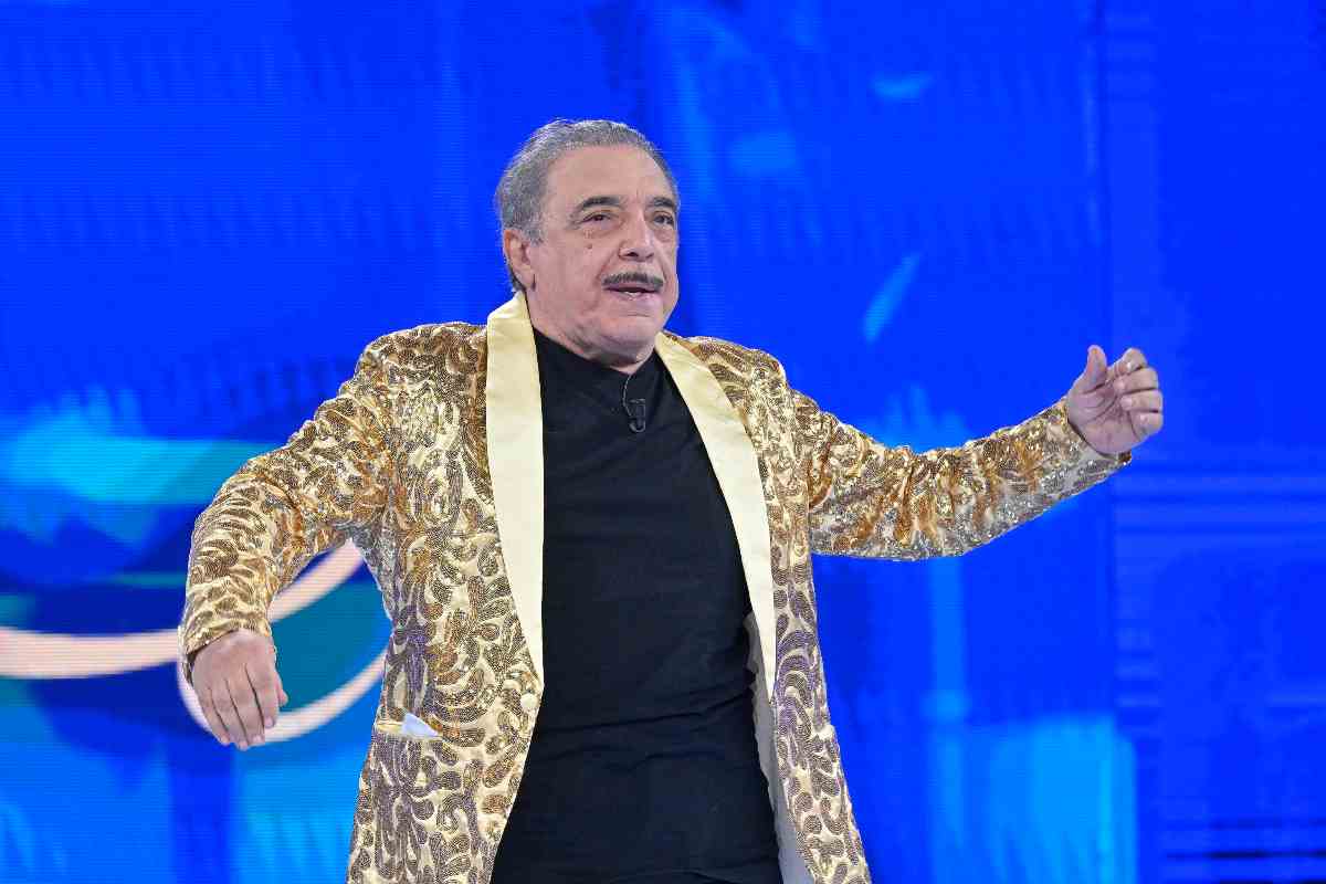 Ezio Greggio non sarà a Striscia la notizia